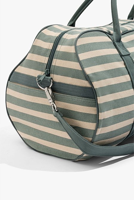 121666_568515_378227