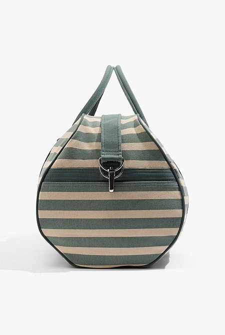 121666_568515_378228